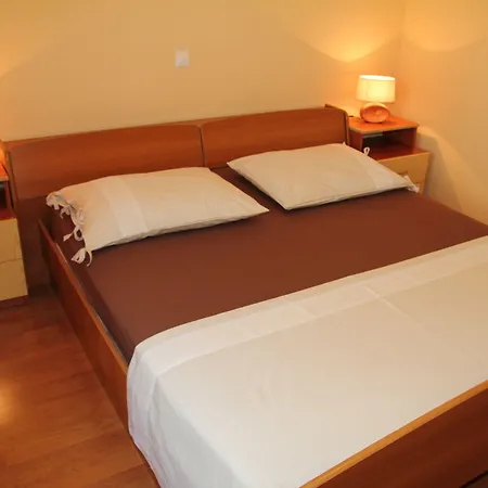 Tonka Apartman Makarska