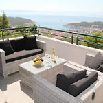 Tonka Apartment Makarska