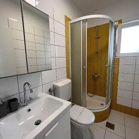 Tonka Apartment