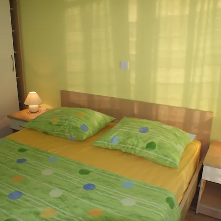 Tonka * 马卡尔斯卡