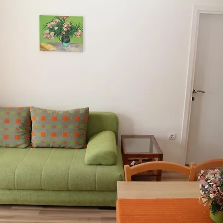 Tonka * 马卡尔斯卡