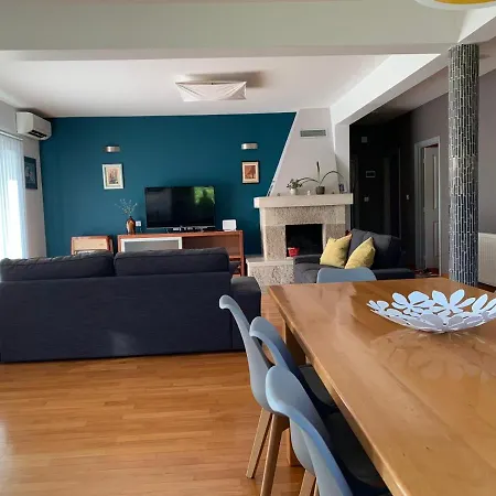 Tonka Apartman *