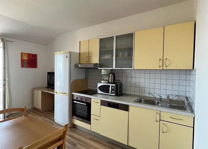 Tonka * מאקרסקה