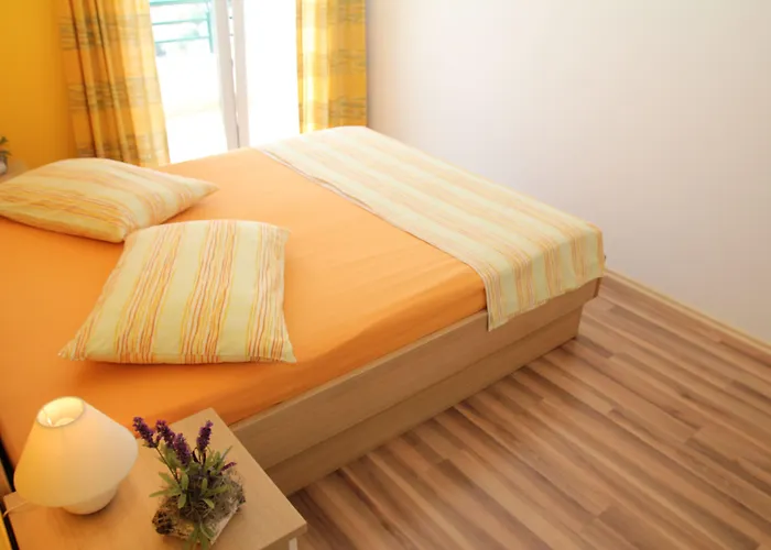 Tonka מאקרסקה