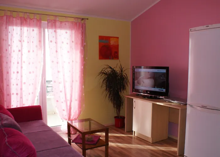 Tonka דירה מאקרסקה