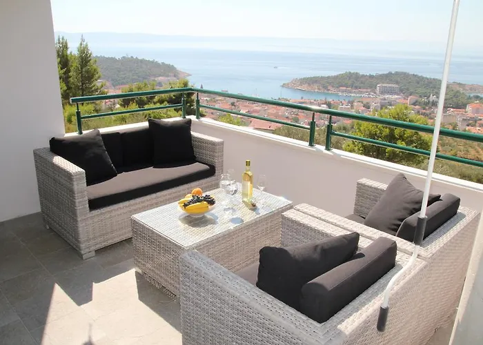 Tonka דירה מאקרסקה